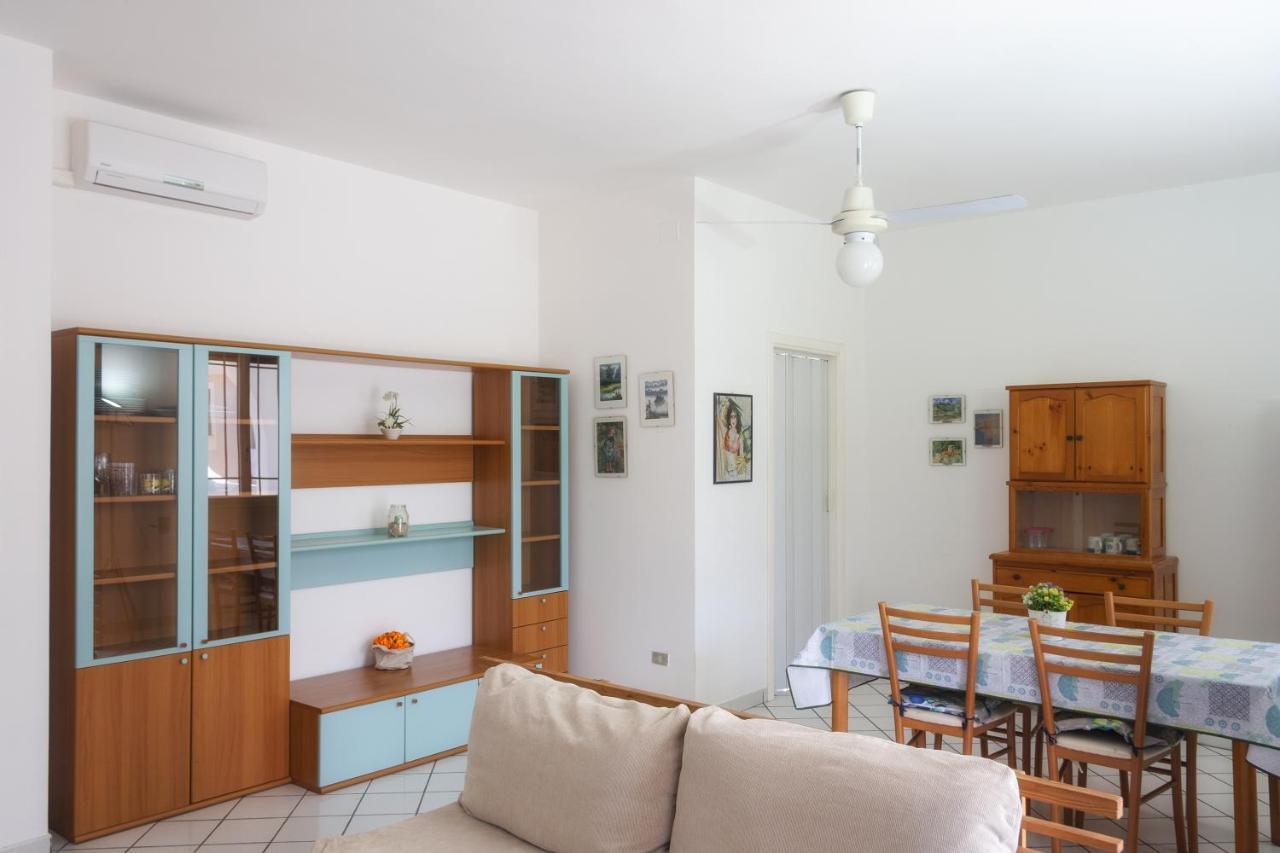 Casa Riccione Villa Марина ди Манкаверза Екстериор снимка